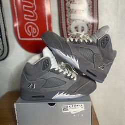 Wolf Grey 5s