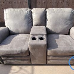 Loveseat Recliner 