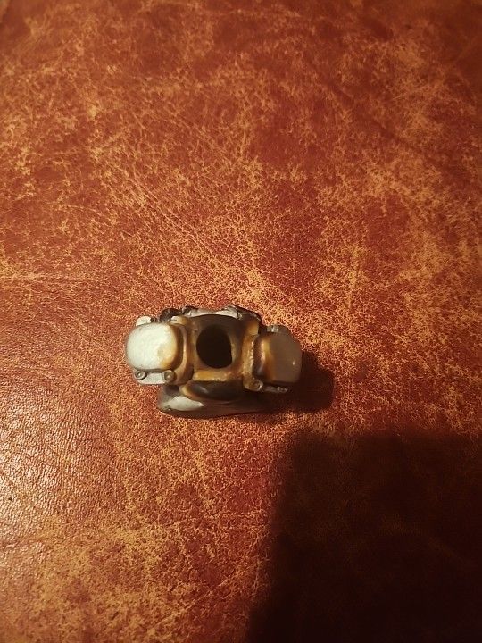 Butt Headz Motorcycle Bike Engine Cig And Cigar Tobacco Ashtray Snuffer