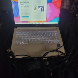 HP N4000 Laptop Windows 11 Home Great Cond. $250!