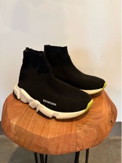 Speed 2 Balenciaga . Size 13 kids. Authentic