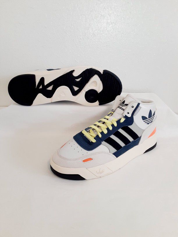 Adidas Post Up Shoes for Sale in Kailua, HI - OfferUp