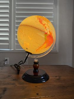 Vintage Globe lamp