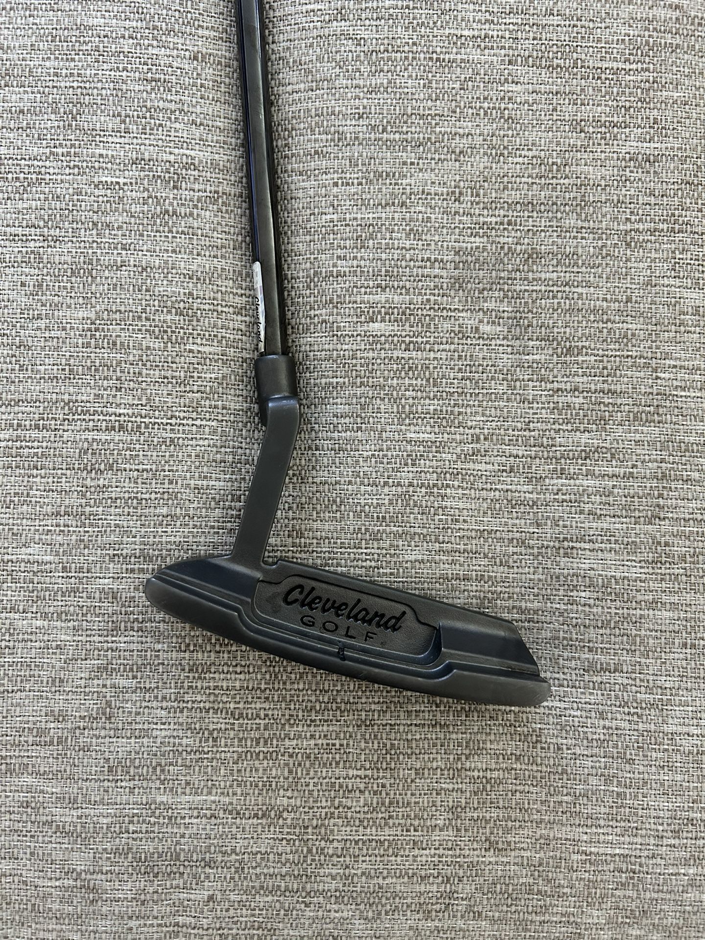 Cleveland Golf Putter 33” for Sale in Corona, CA OfferUp