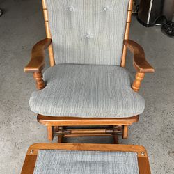 Rocking Chair With Footstool 