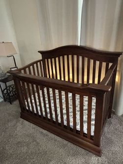Baby crib
