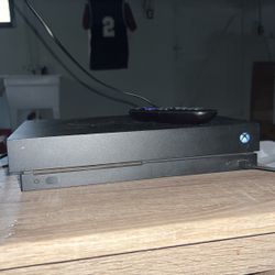 Xbox One x 