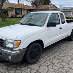 2000 Toyota Tacoma
