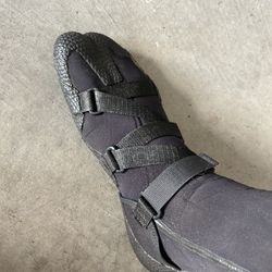 Quiksilver Booties-Size 11