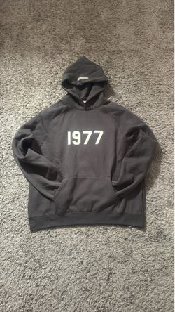 1977 hoodie size large