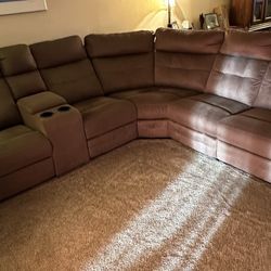 Comfy 3-piece sectional - 2 Corner Manual Recliners - 2 Cup Holders  - Brown