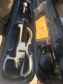 Cecilio Electric Violin with Case and Accessories
