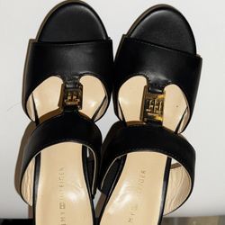 Tommy Hilfiger Wedges Size 7 1/2