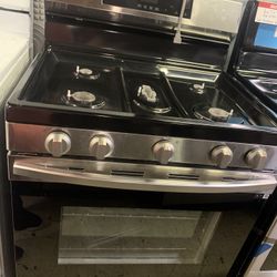 SAMSUNG CONVECTION GAS RANGE 
