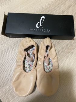 Little Girls Ballet Shoes