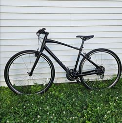 Specialized Sirrus 1.0 Hybrid Bike