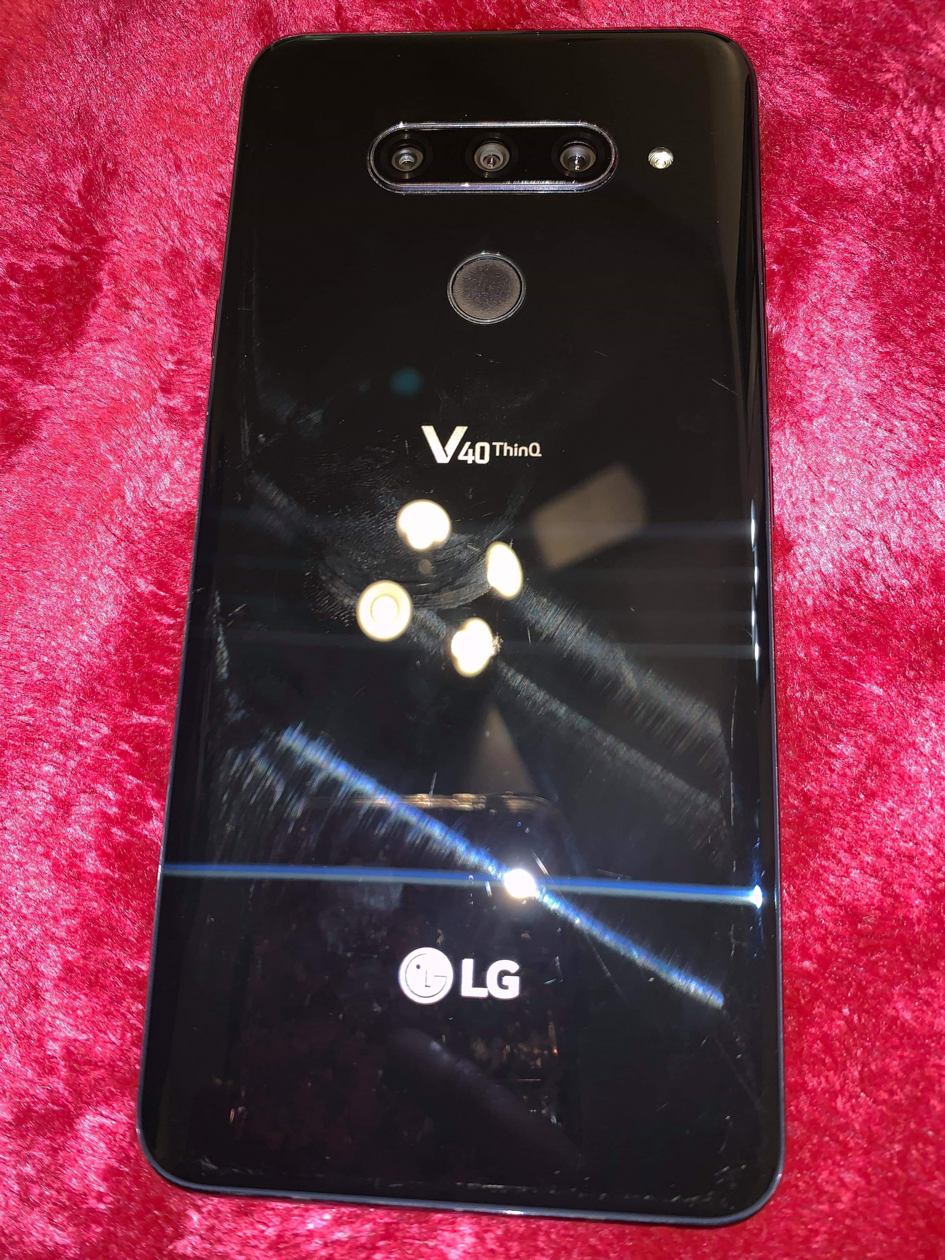 LG V40 THIN Q
