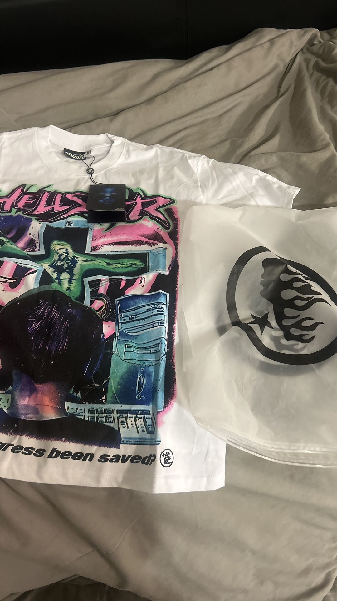 white HellStar Shirt Size Small