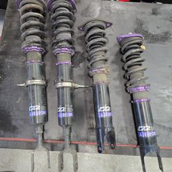 Nissan 350z D2 Coilovers Used. Great Condition