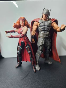 Marvel Select The Mighty Thor and Wandavision Scarlet Witch
