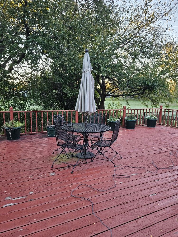 Pending Pickup Free Metal Outdoor Table With Umbrella