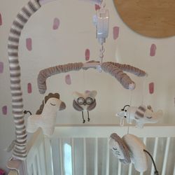 Baby Crib Animal Mobile 