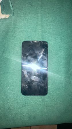 iPhone 13 unlocked