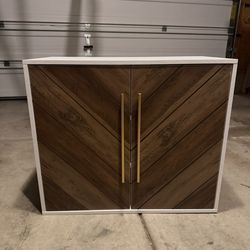 Bar / Cabinet / Buffet Cabinet