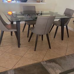 Dinning Table and Chairs