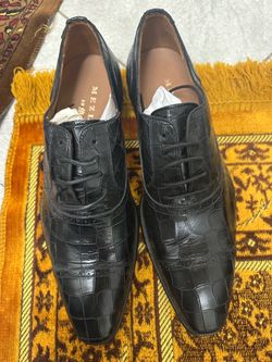Men’s dress shoes