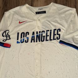 New Men’s Size Medium & XL Nike LA Dodgers City Connect Jersey