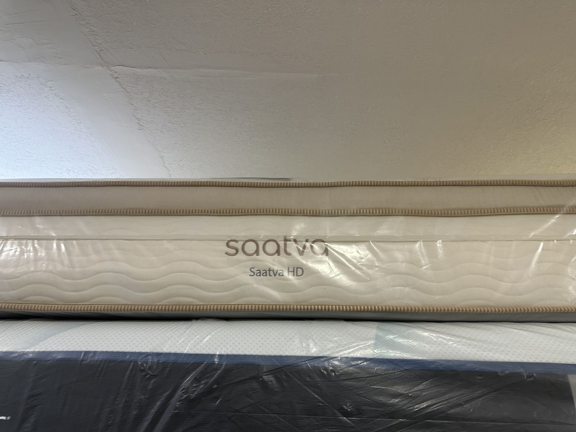 Luxury Saatva & Tempur-Pedic Mattresses – 50-80% Off! • Brand New, Minor Blemishes (Nothing That Affects Comfort) • King, Queen, Full, T