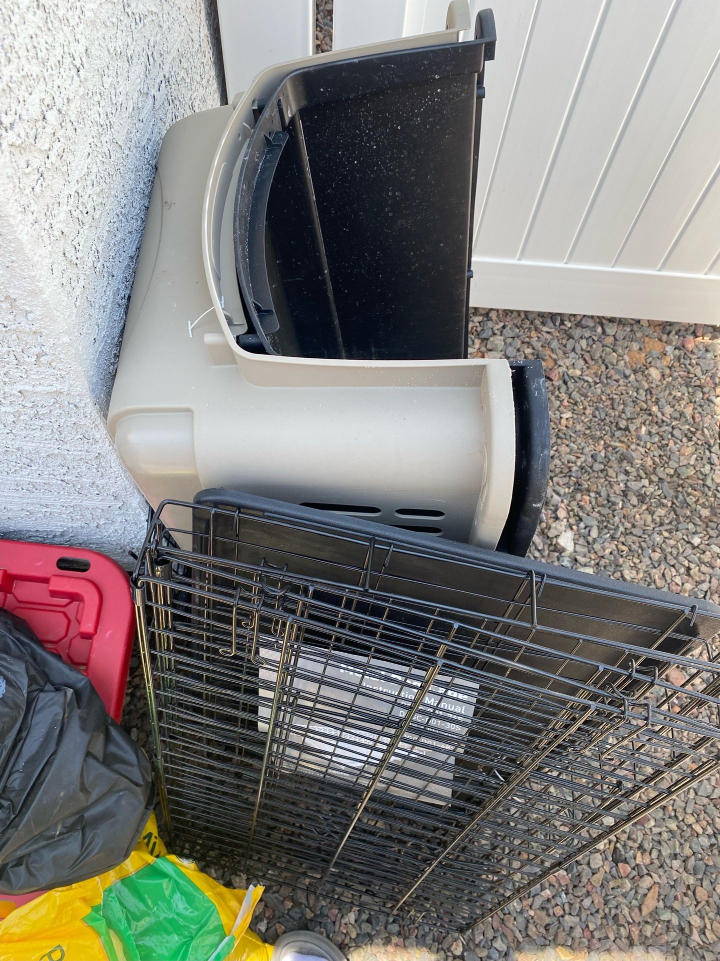 Dog Carrier & Dog Crate