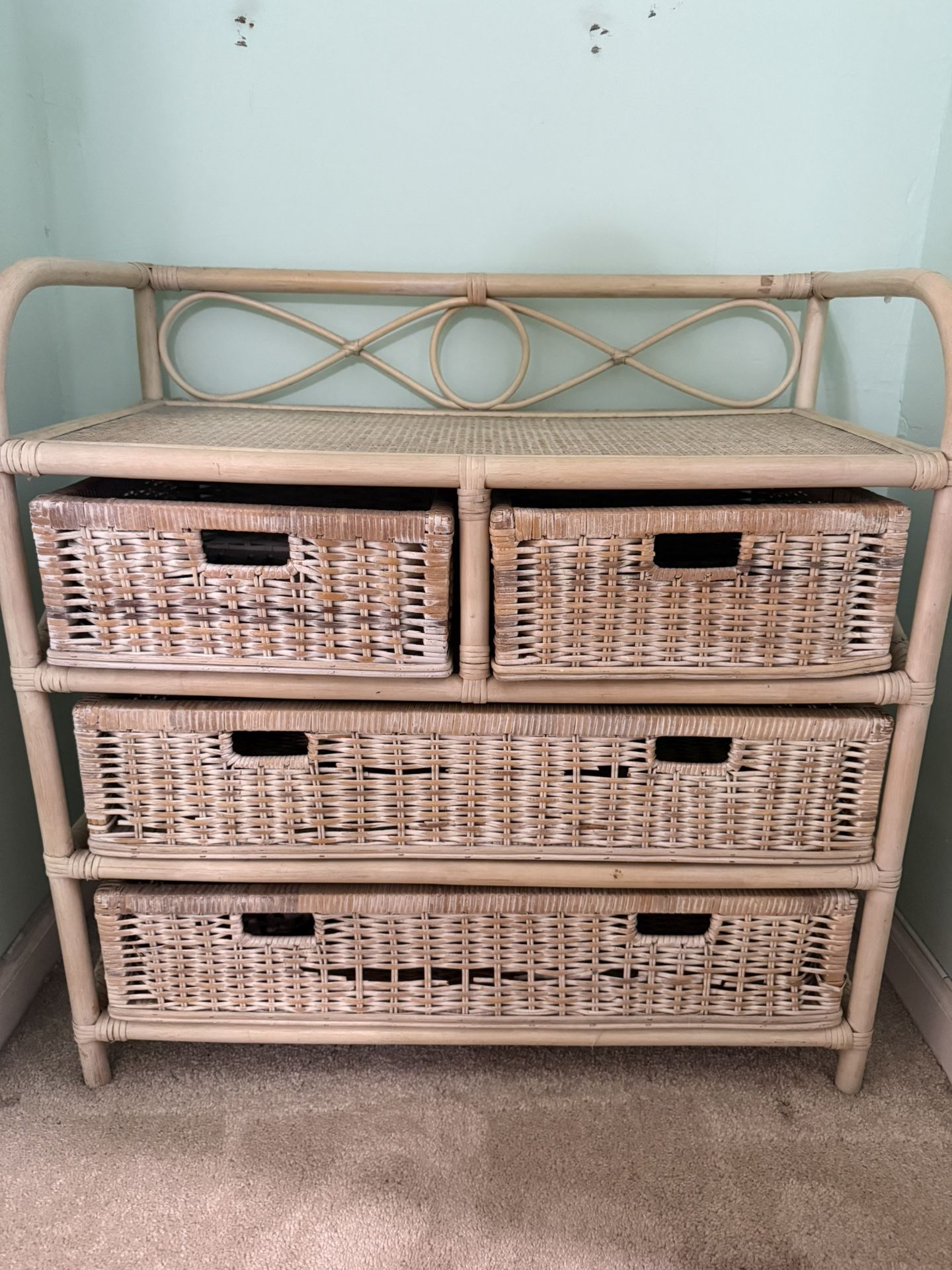 Wicker dresser