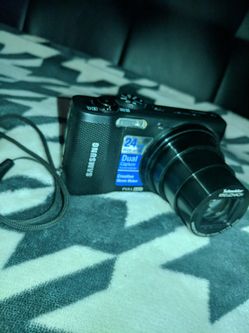Samsung WB750