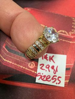14K Solid Gold Wedding Ring CUBIC ZIRCONIUM STONES 2.9Gr Size 5.5