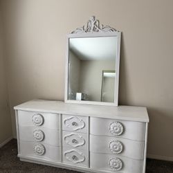 Vintage Girls Dresser