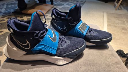 Nike Future Court 3 (GS) Youth Basketball Shoes Blue  CT2866 400