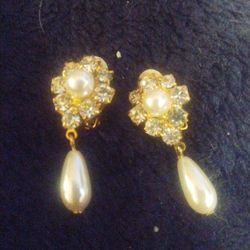 Vintage Clip-on Earrings