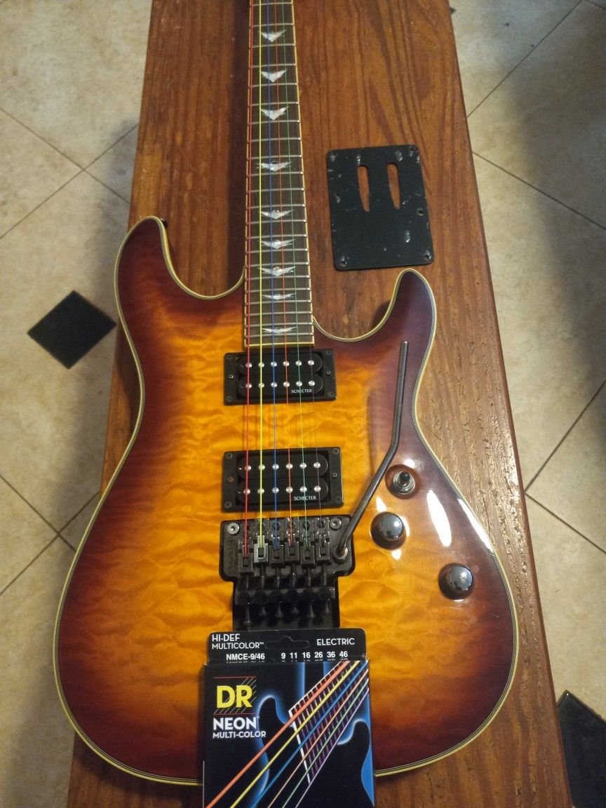 Guitar Schecter Diamond Series