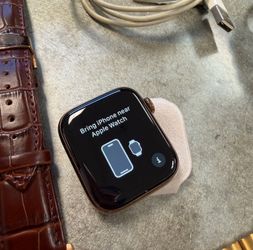 Apple Watch Series 4 Gold Stainless Steel 44mm