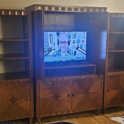 Christopher Lowell entertainment center