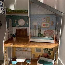Barbie Sized Doll House 