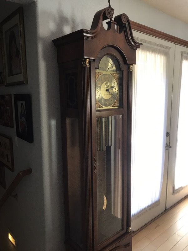Howard Miller Grandfather Clock - Model 610-277 - $375 (Forest Grove)
