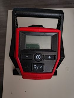 Milwaukee compact inflator 12v (only tool)