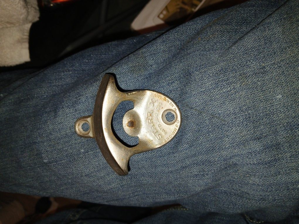 1925 Starx Bottle Opener