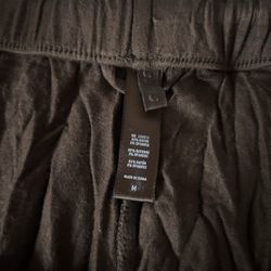 Skims Shorts M