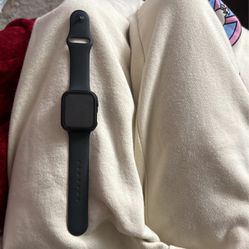 45mm Apple Watch SE