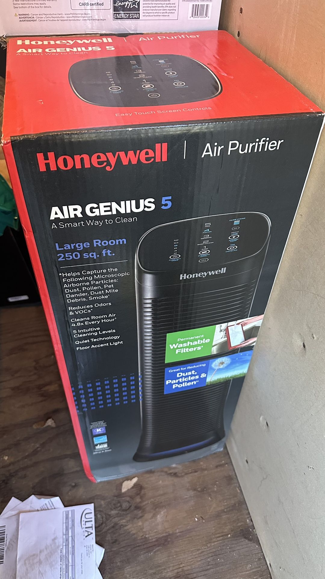 HoneyWell Air Genius 5 Air Purifier