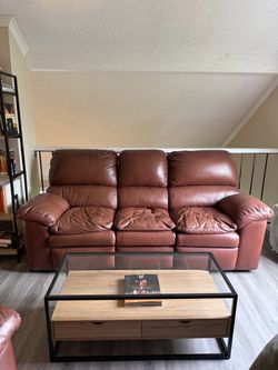 Arizona Leather brand- Brown Leather 3-Seat couch and recliner